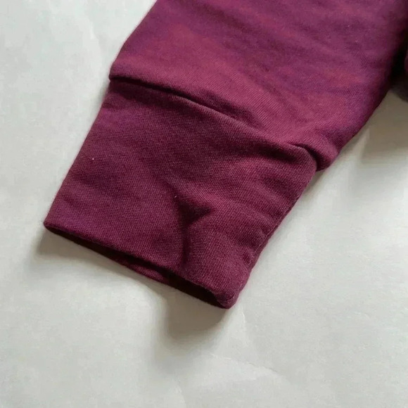 Nike Dri fit open back athletic long sleeve size small - Picture 4 of 5